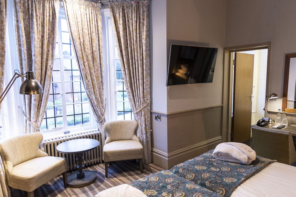 The Stanneylands Superior Double Room 9