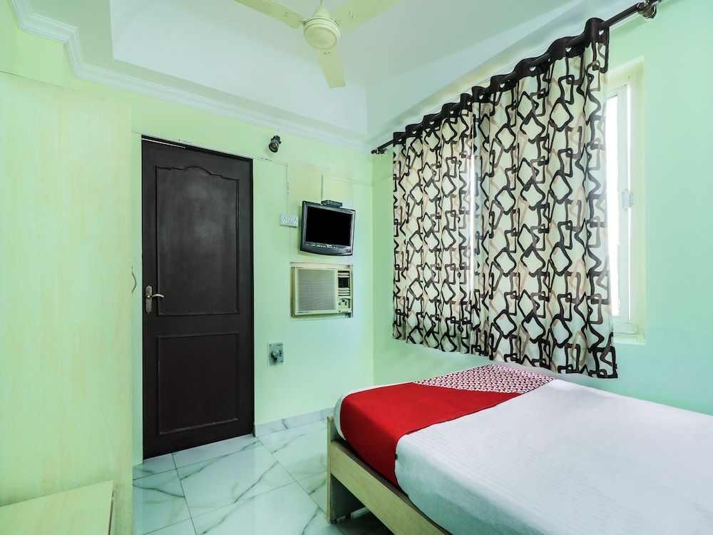 undefined OYO 783 Om Hotel 8