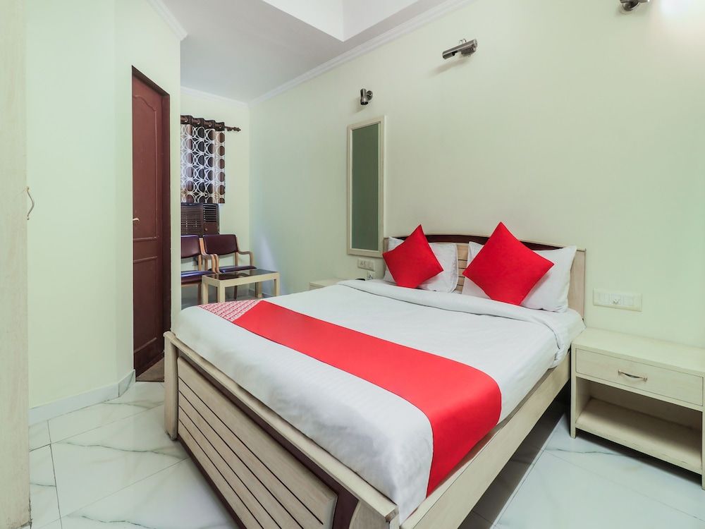 OYO 783 Om Hotel Double or Twin Room 10