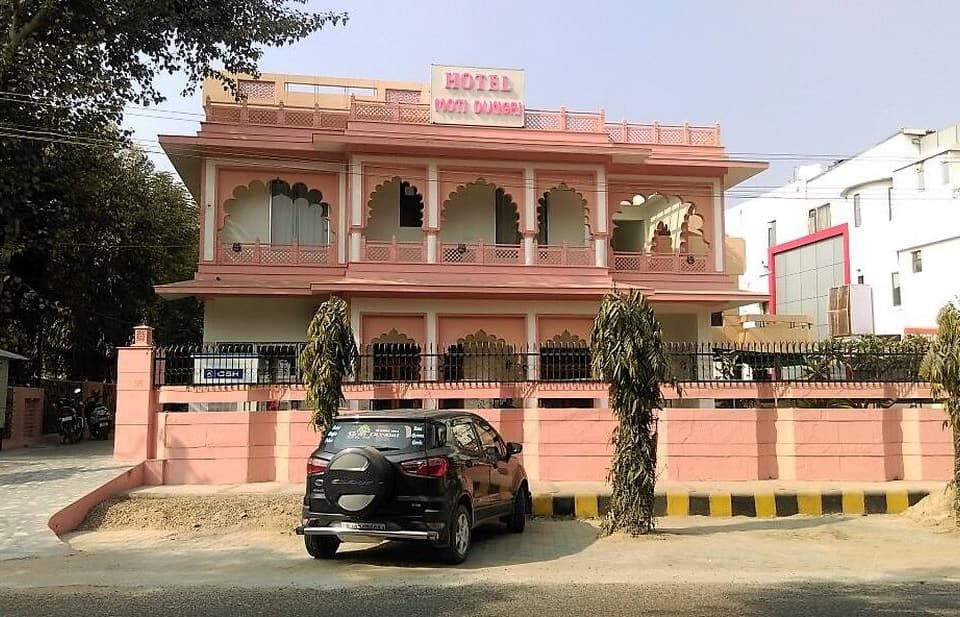 undefined MOTI DUNGRI PALACE