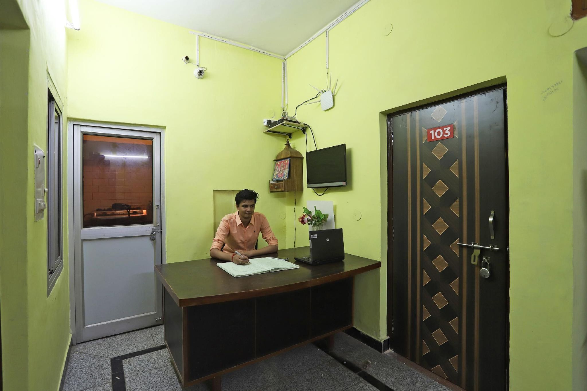 undefined OYO 39645 Maheshwari Residency 2