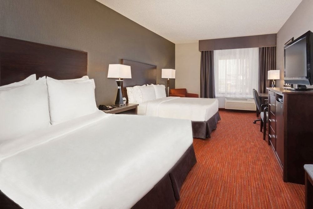 Standard Room, 2 Queen Beds, Accessible (Roll-In Shower)
