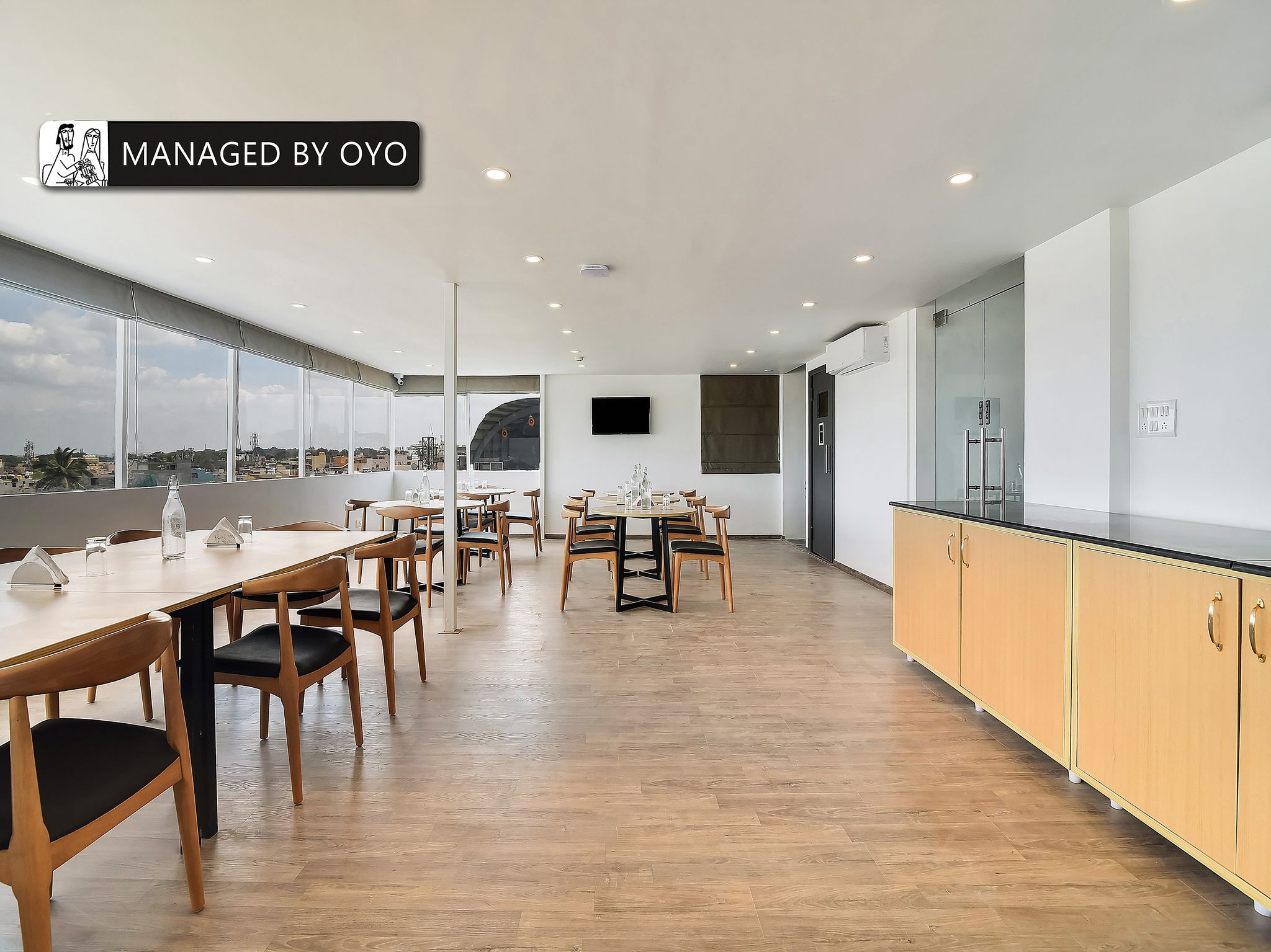 Food & Dining