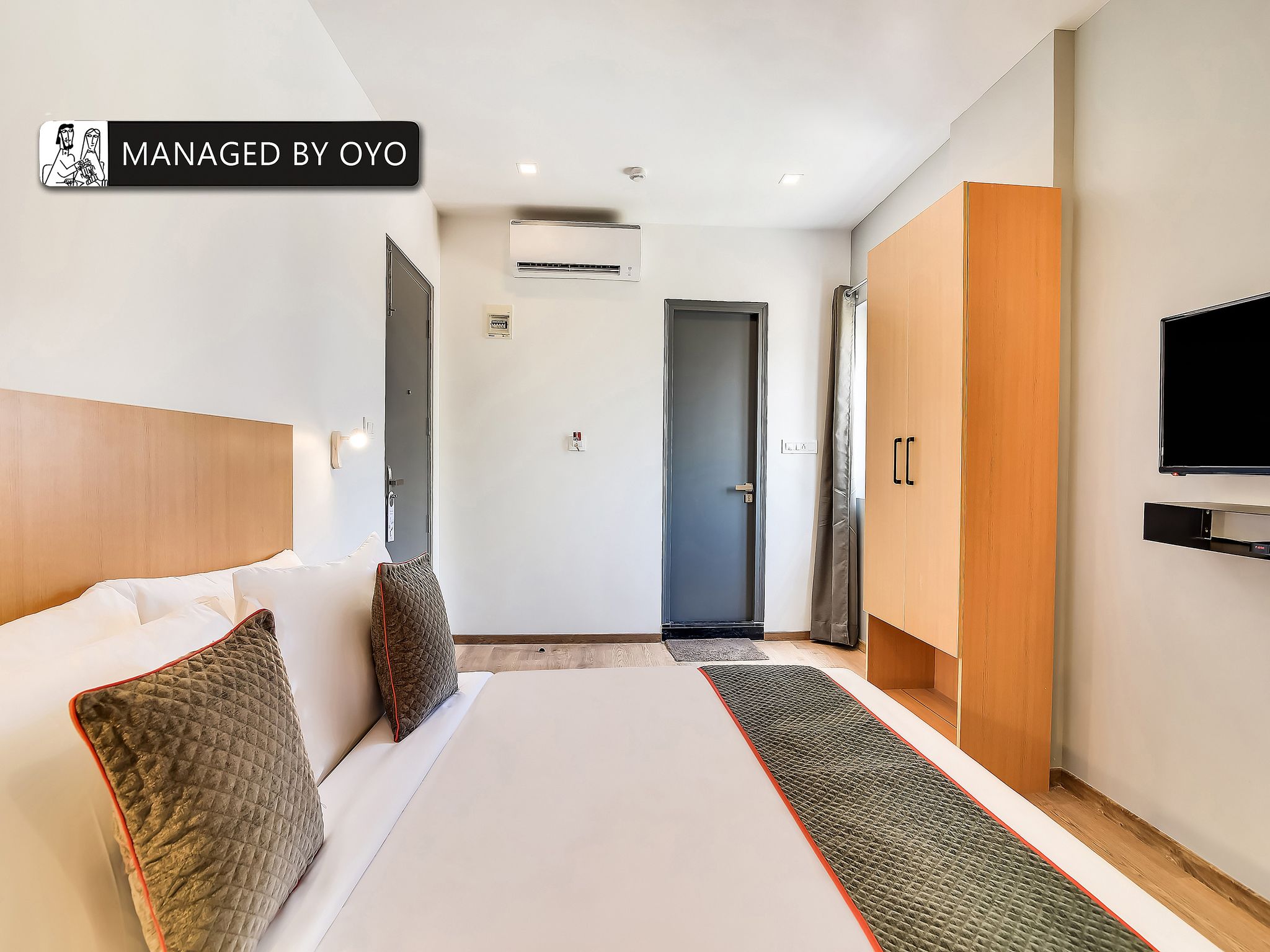 Super Townhouse Ulsoor Near Halasuru Metro Station Classic 13