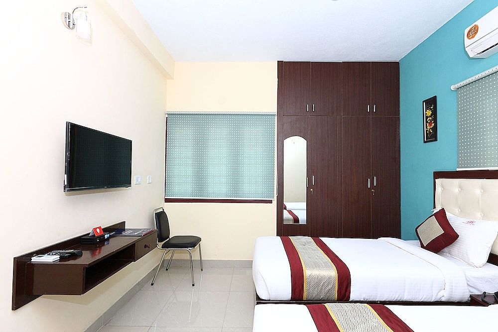 OYO 6654 Neighbour Inn Double or Twin Room 3