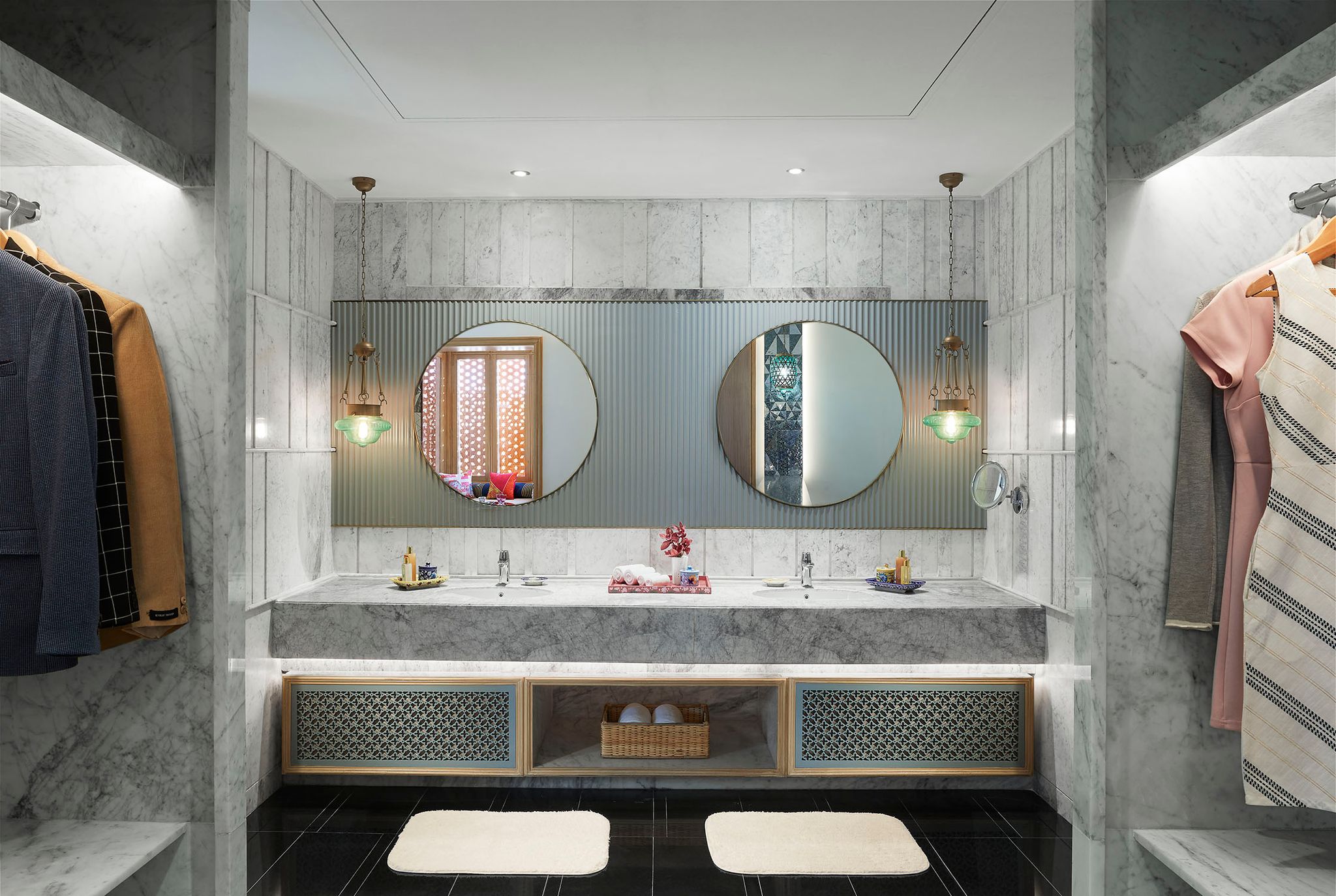 Grand Luxury suite with private Sit-out