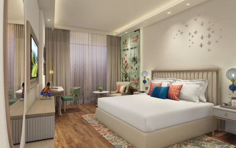 Deluxe Room King Bed