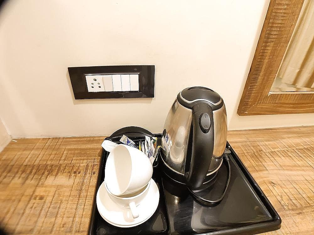 undefined Hotel Orchid Inn 9