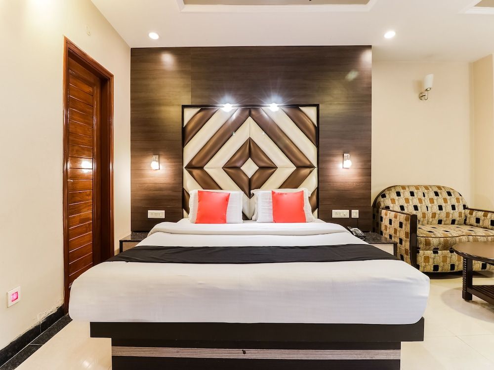 Capital O 47558 Hotel Swagat Room 13