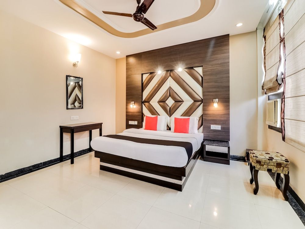 Capital O 47558 Hotel Swagat Room 2