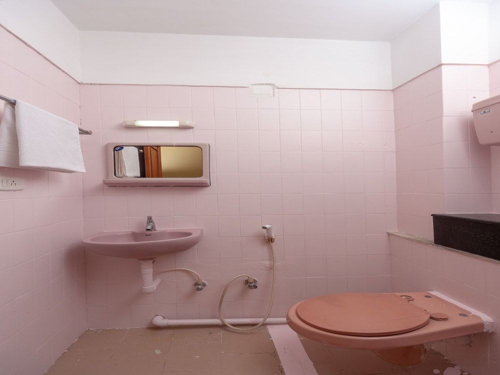 OYO 75752 Nstar Heritage Double or Twin Room 16