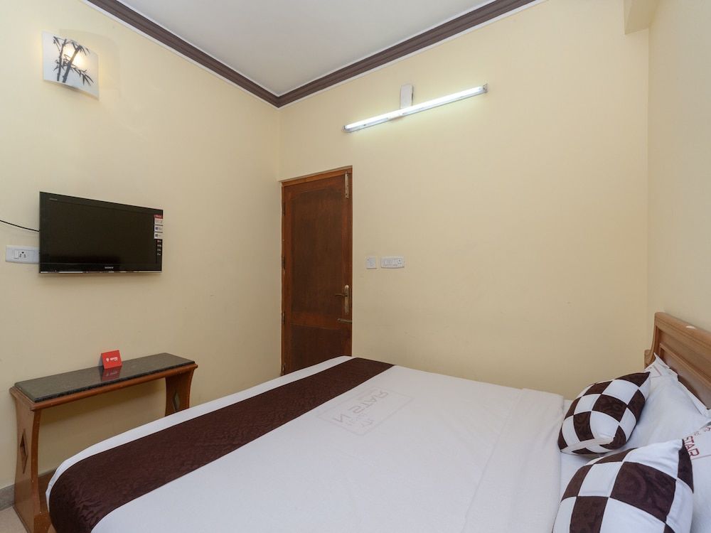 OYO 75752 Nstar Heritage Double or Twin Room 10