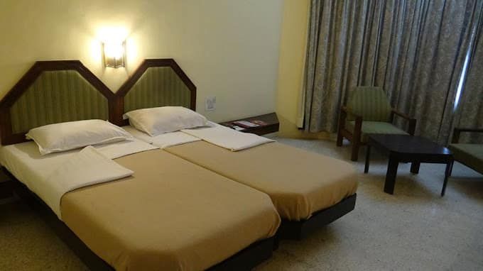 undefined Hotel Paradise 8