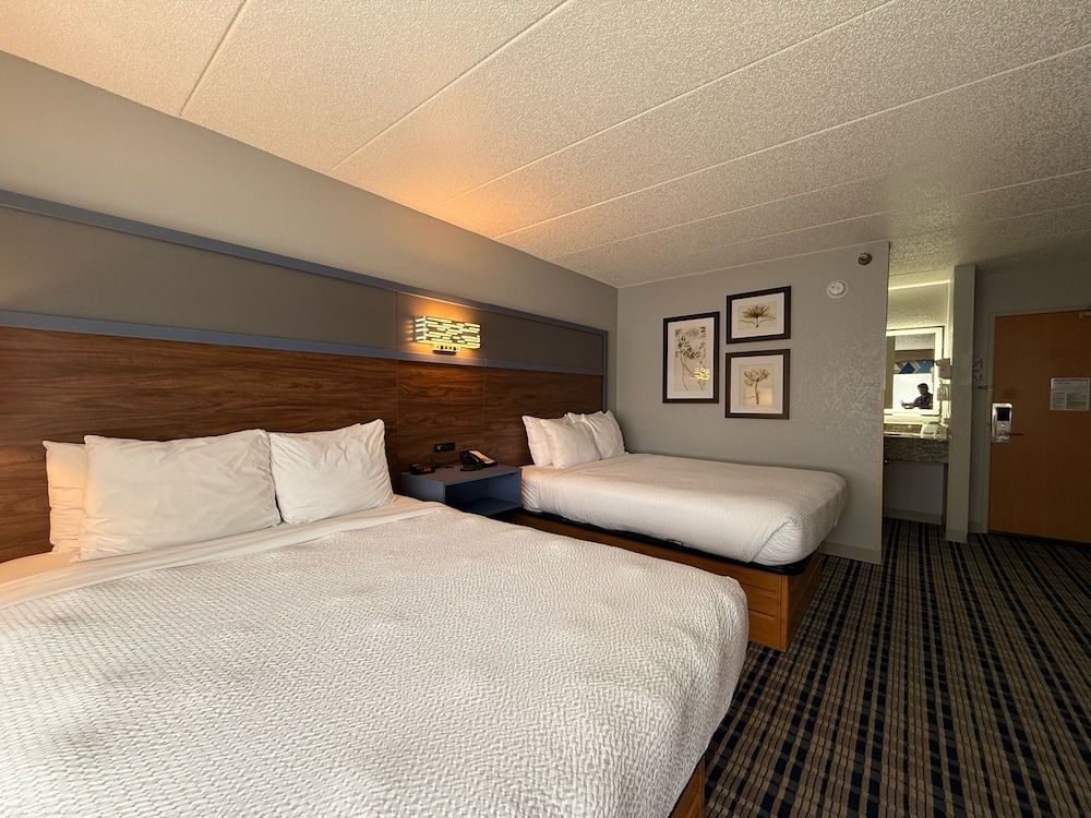 Room, 2 Queen Beds, Non Smoking