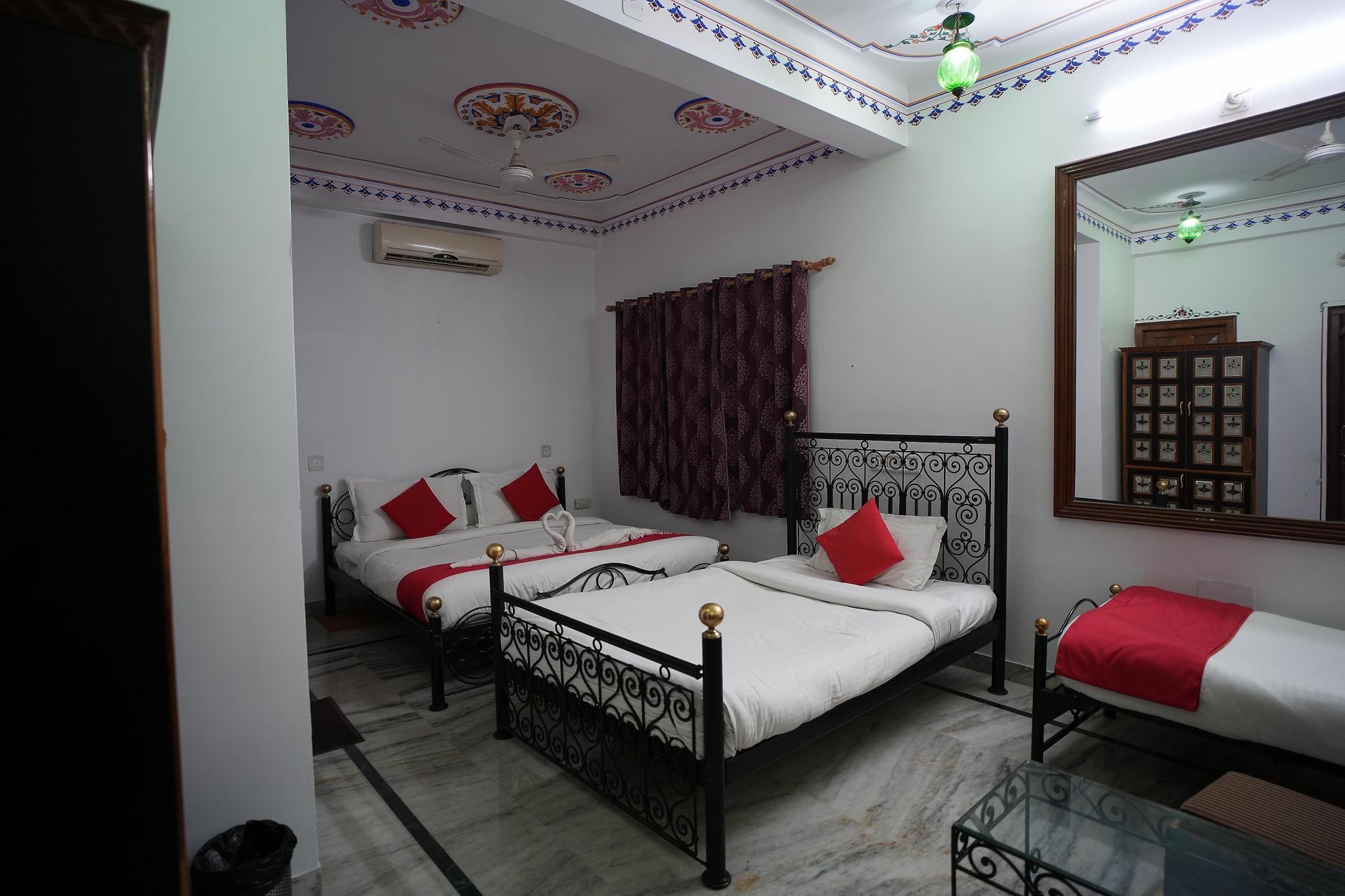 Heritage Suite (Jagdish Temple View)