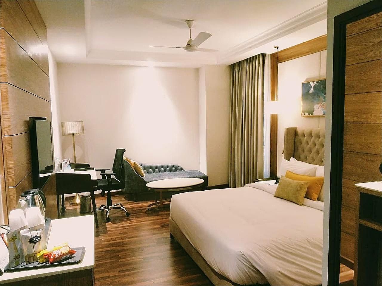 Maryland Group Hotel Executive Room 10