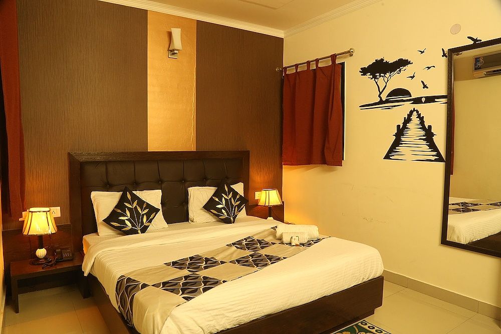 Anantkoti Deluxe Room 3