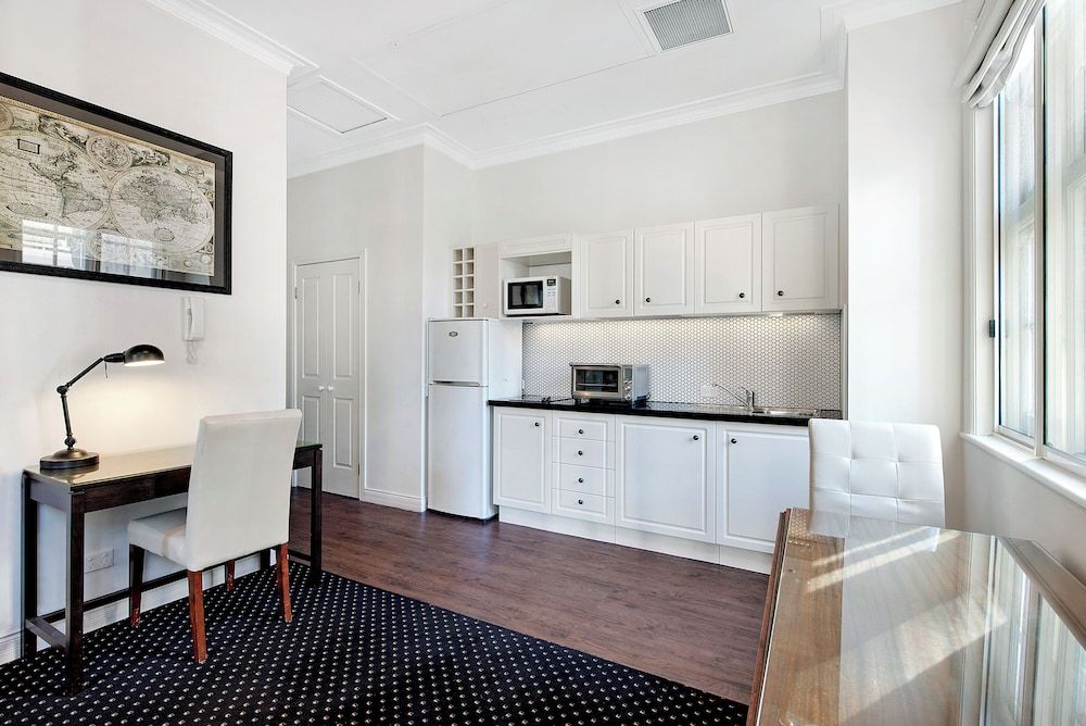 Rothbury Hotel Superior One Bedroom Apartment 13