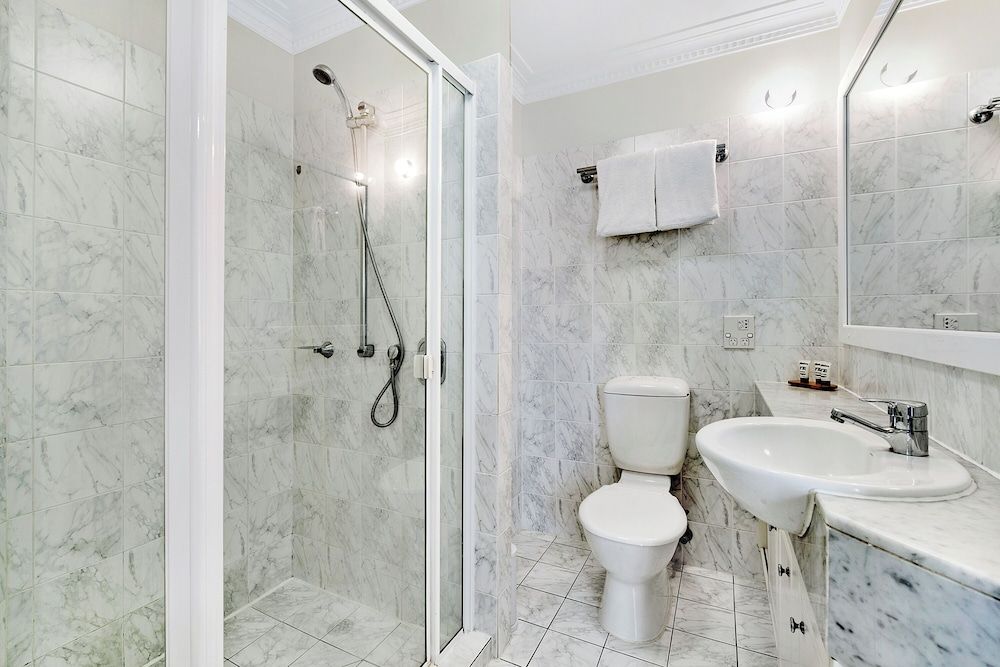 Rothbury Hotel Two Bedroom Apartment 7