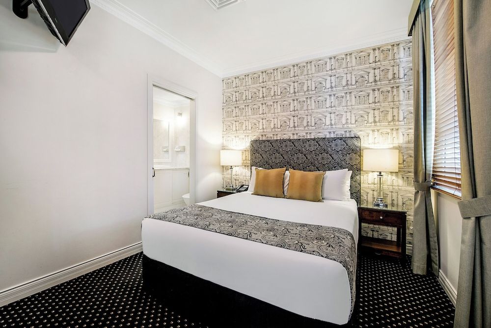 Rothbury Hotel Superior One Bedroom Apartment 3