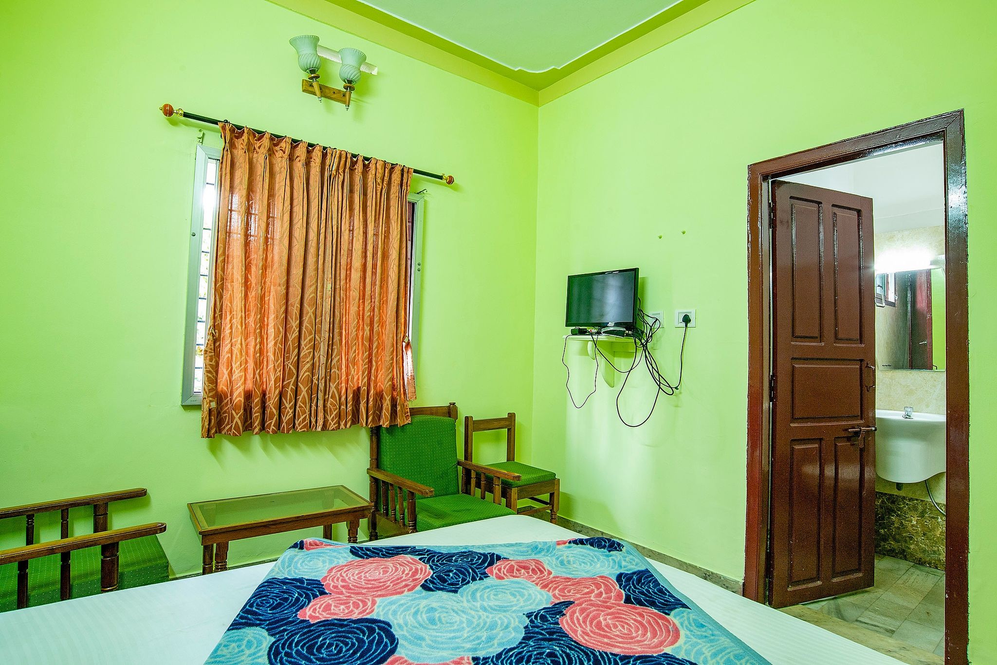 Dhanyasree Deluxe Room 15