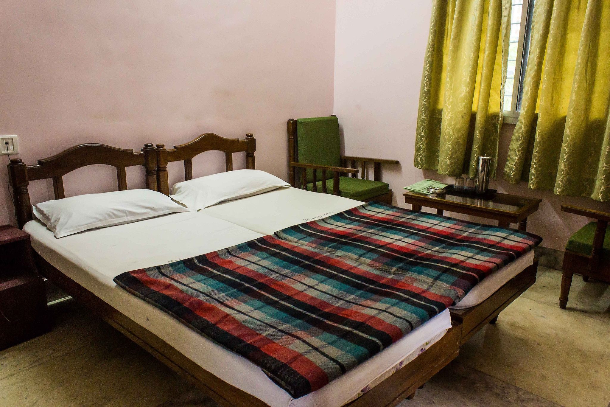 Dhanyasree Deluxe Room