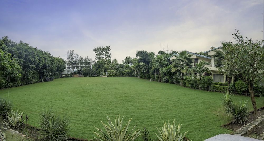 undefined Winsome Resort & Spa 9