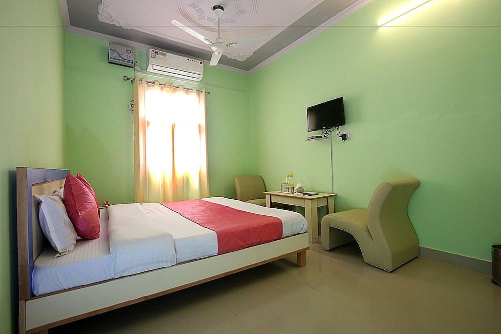 undefined OYO Hotel Comfort