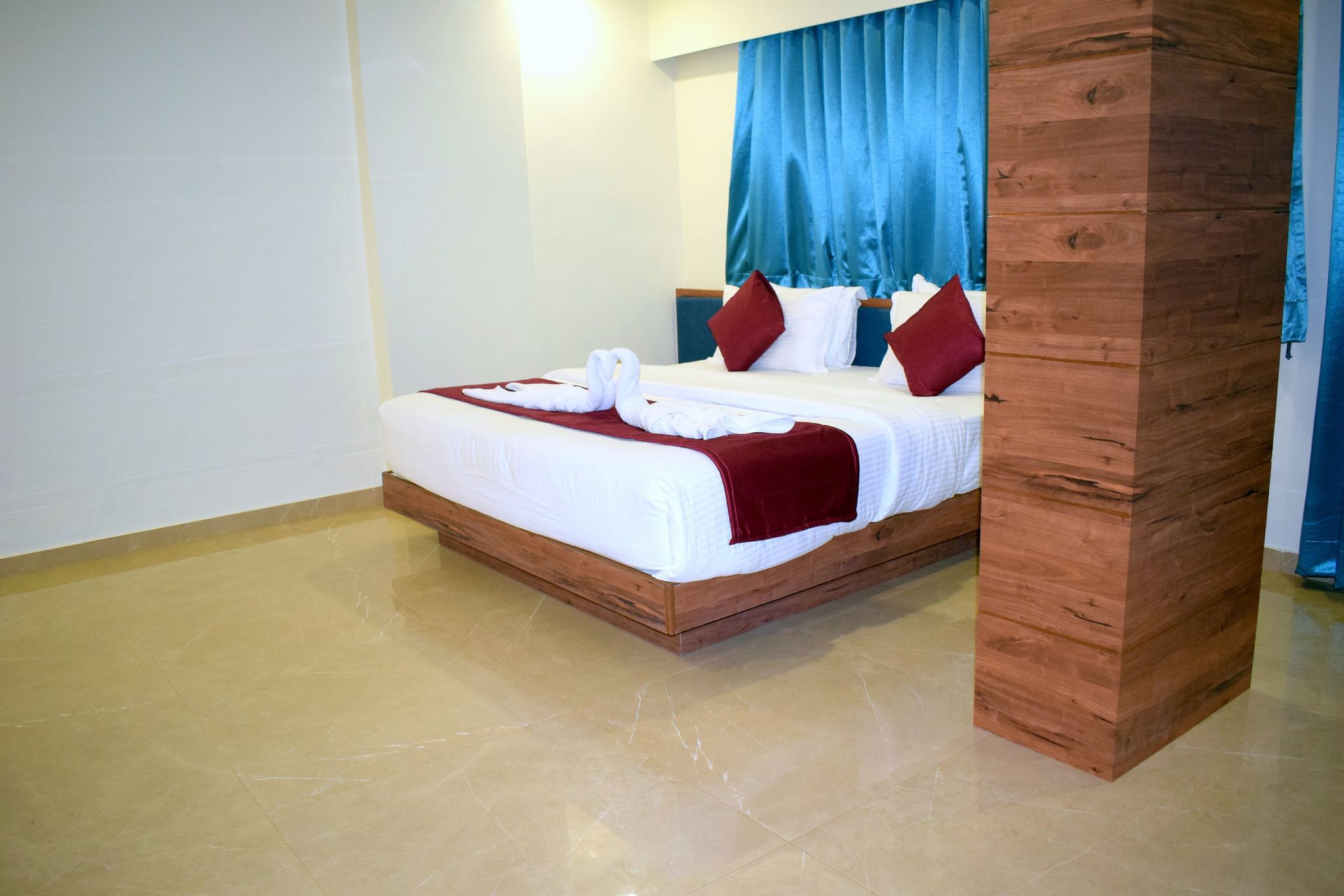 Deluxe Ac Room