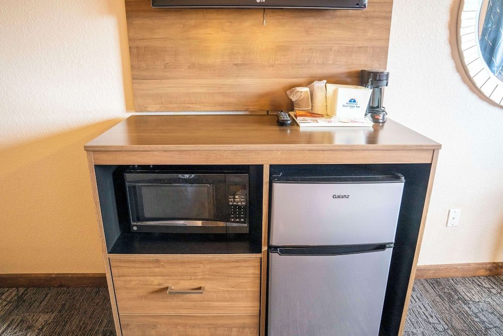 Americas Best Value Inn Lynnwood Seattle Room, 2 Queen Beds, Non Smoking 8