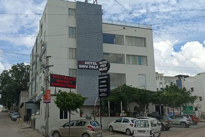 Hotel Exterior