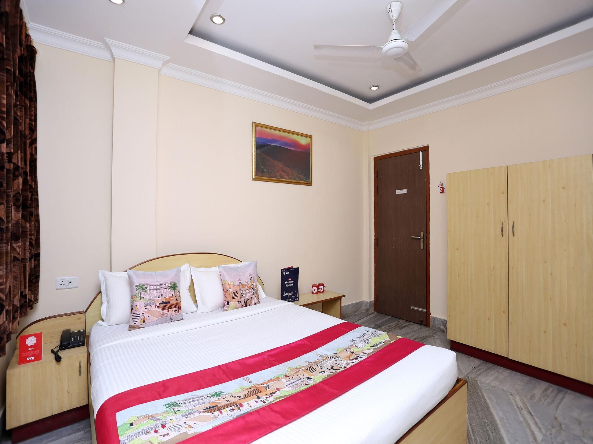 undefined Vaccinated Staff- OYO 9924 Lisa Guest House 10