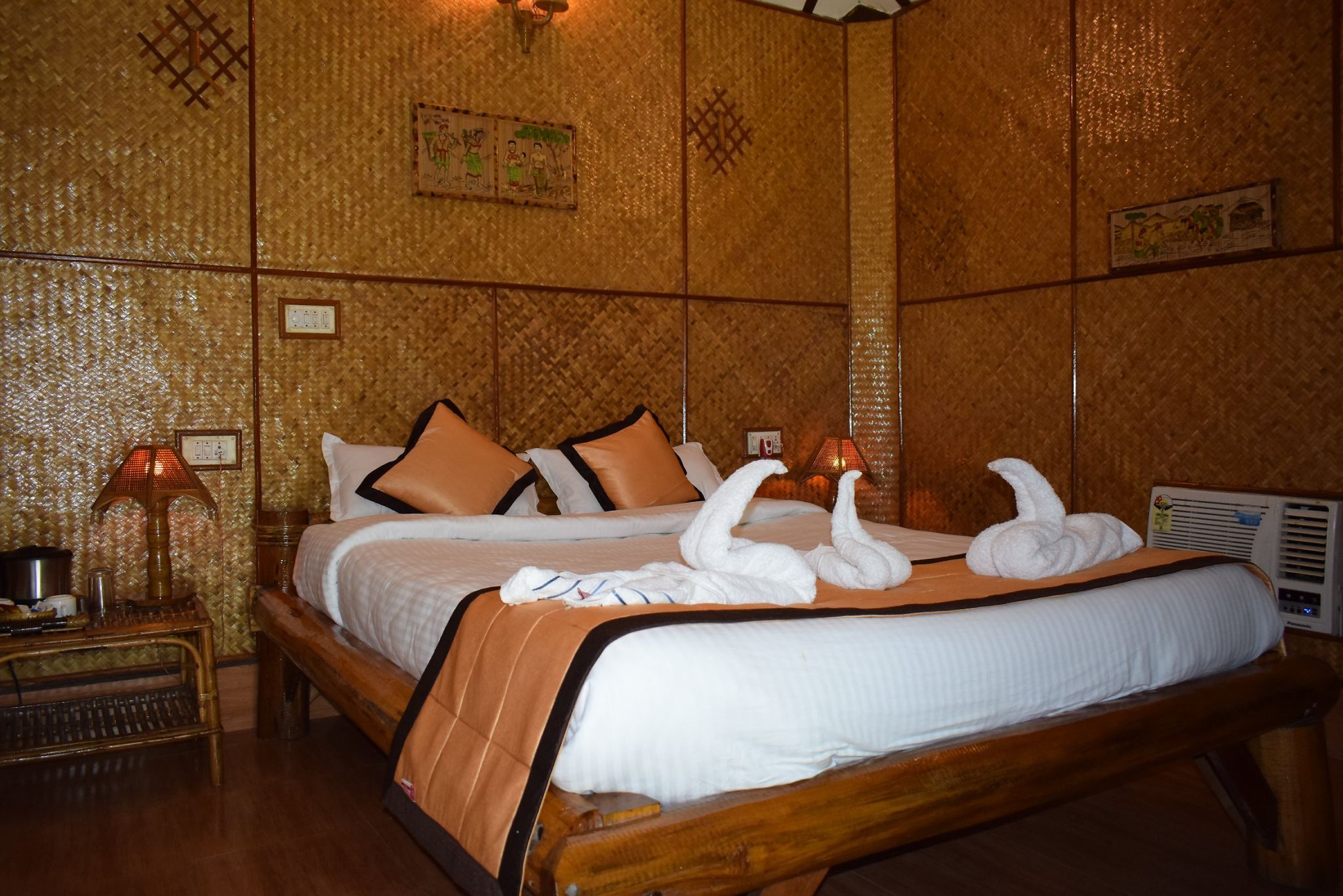 Blue Bird Resort Deluxe Room 8