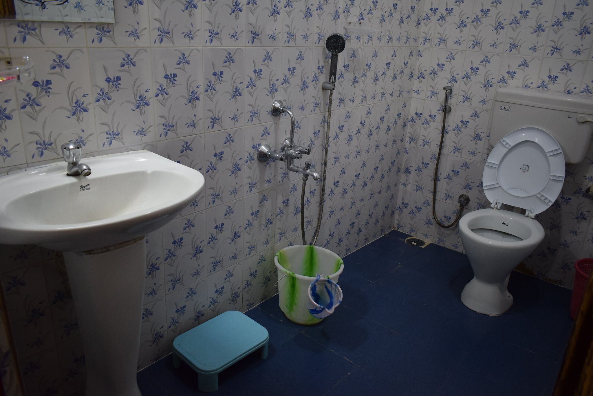 Blue Bird Resort Deluxe Room 16