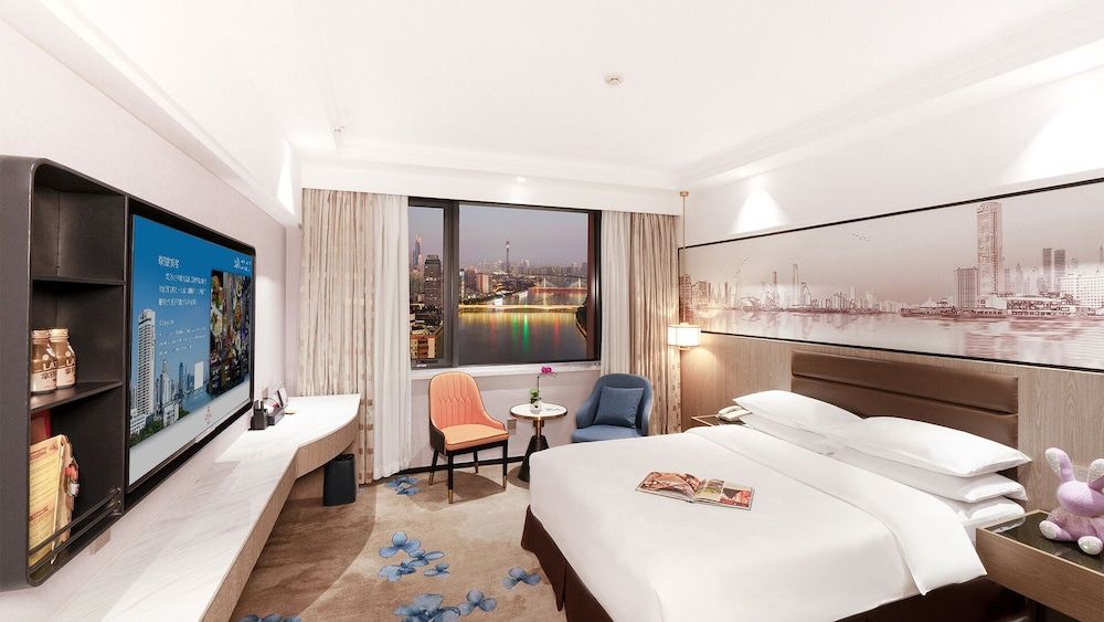 undefined Hotel Landmark Canton 5