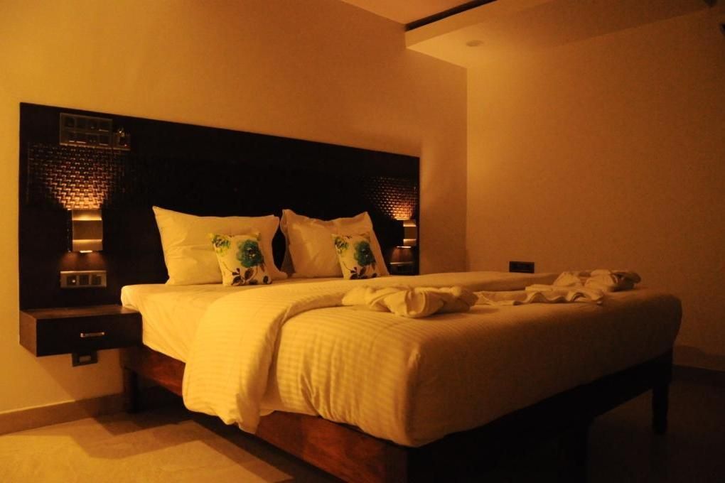 DIVIYUM MANOR Standard Room 8