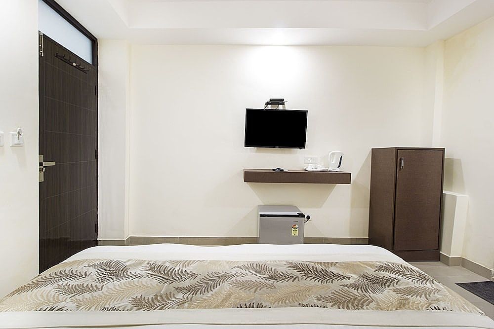 Kelvish Hotel Premium Double Room 16