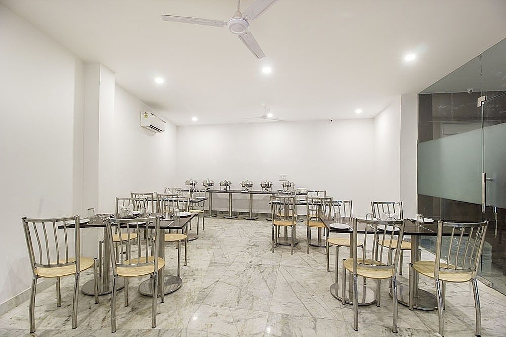 undefined Kelvish Hotel 4