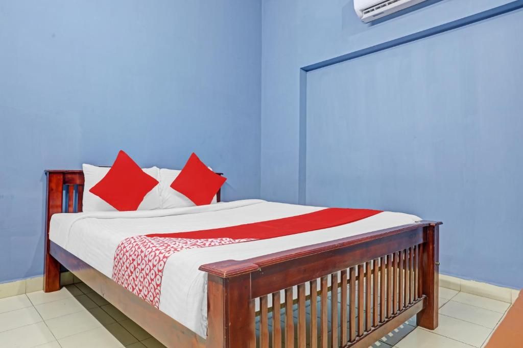 Saver Single Room