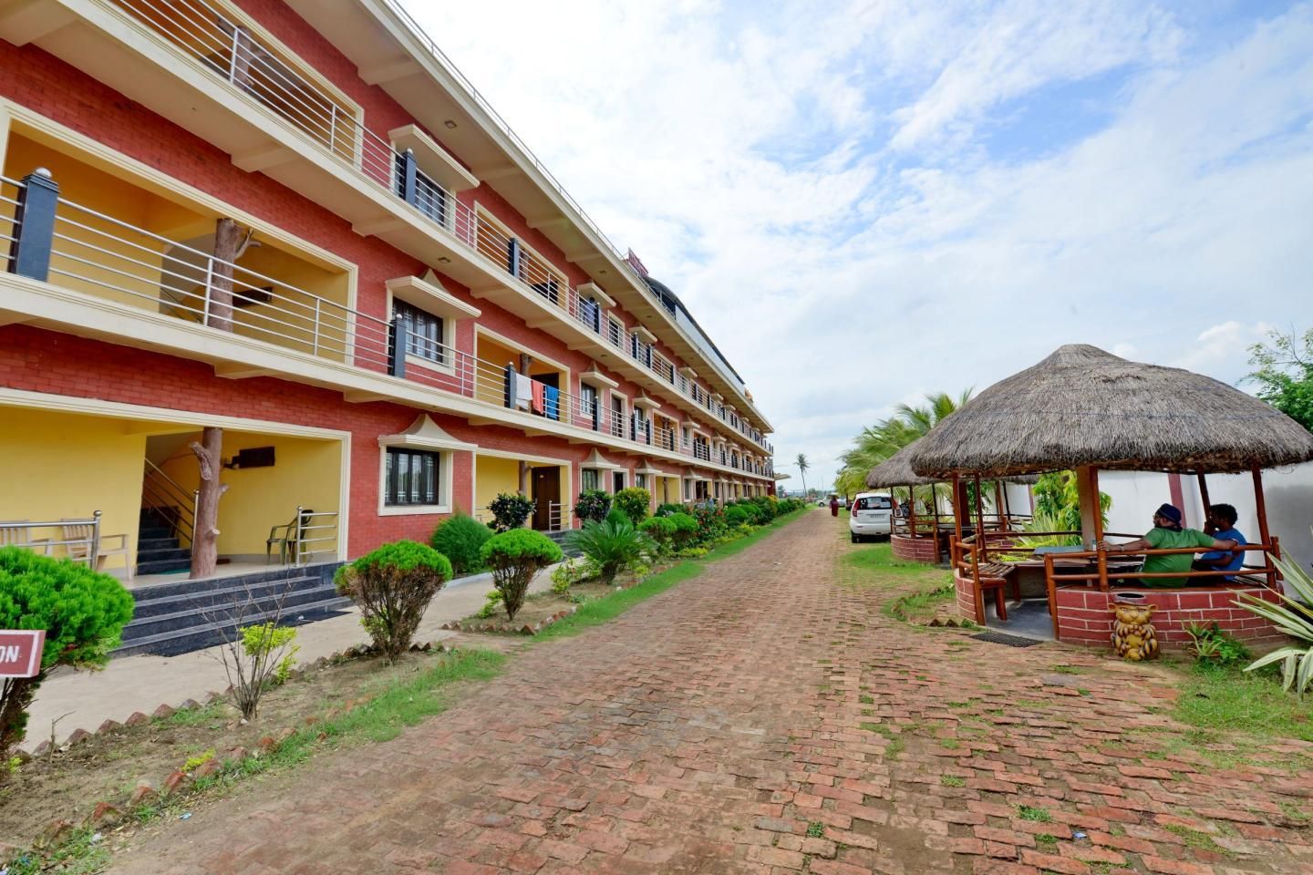 undefined Hotel Diamond Glory 9