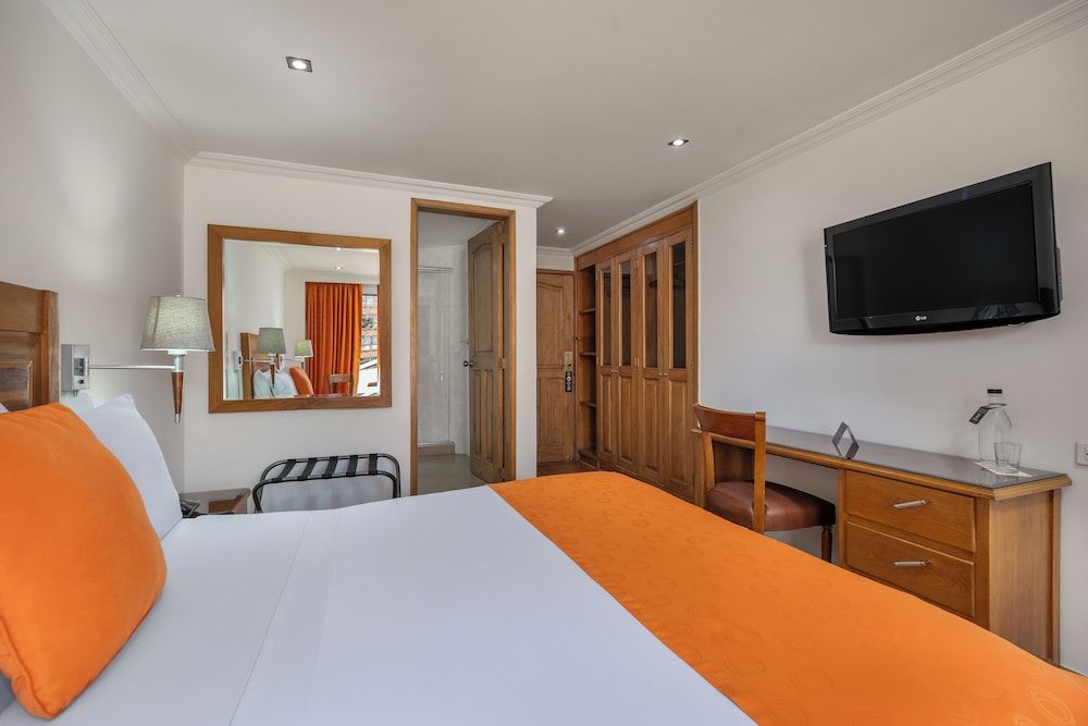 Hotel Egina Bogota Superior Room, 1 Double Bed 14
