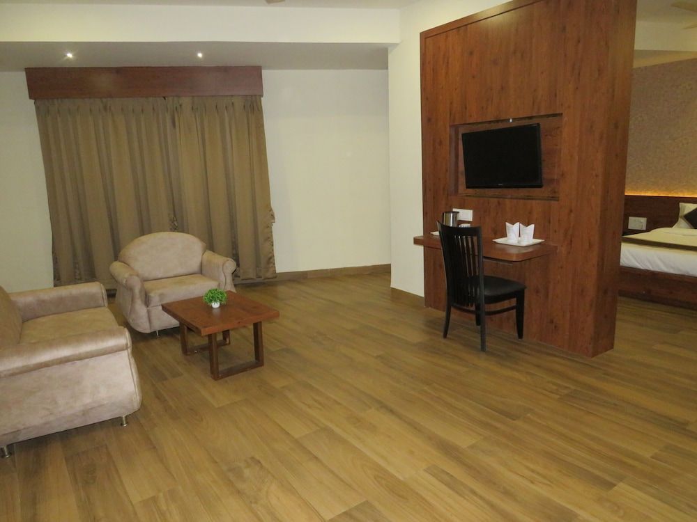 undefined Dariyalal Hotel 10
