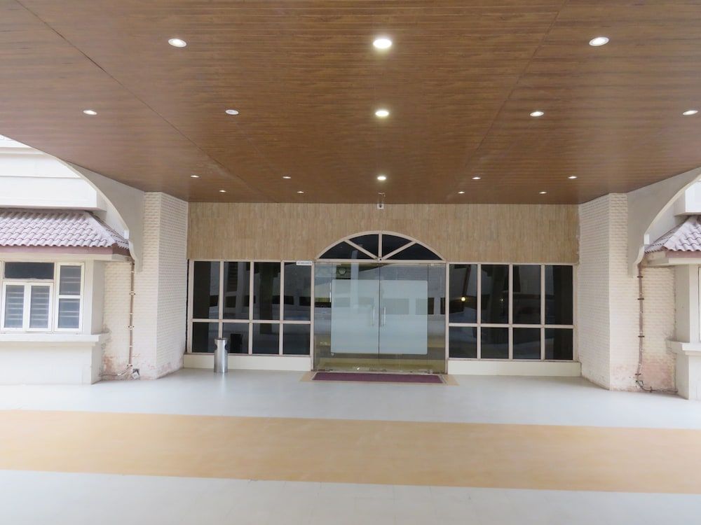 undefined Dariyalal Hotel 3