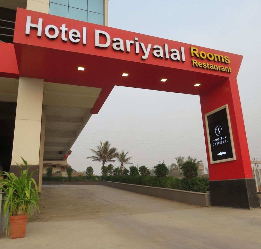 undefined Dariyalal Hotel 4
