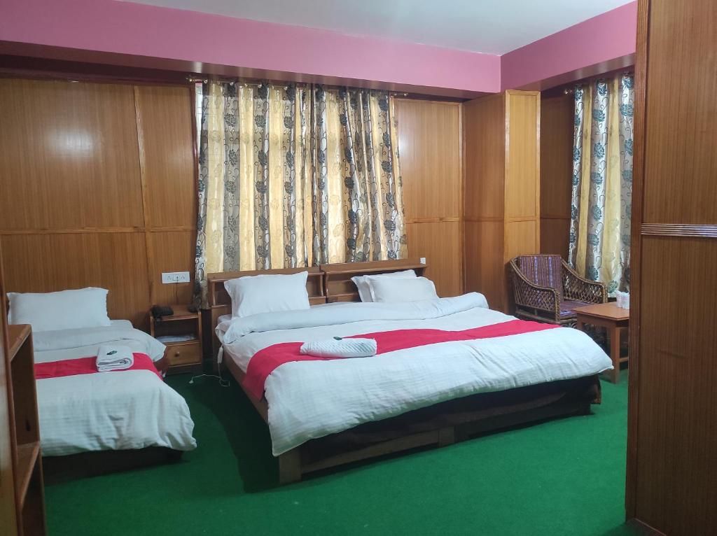 Deluxe Triple Room