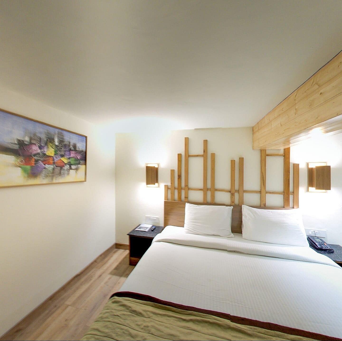 Sterling Legacy Shimla Classic Room 4