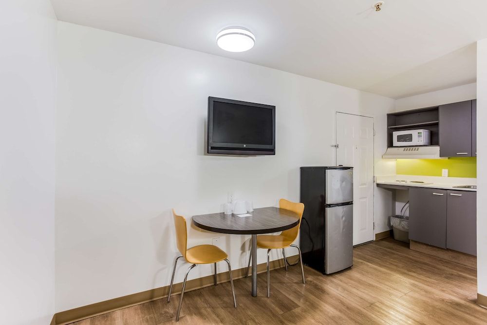 Standard Room, 2 Double Beds, Accessible, Non Smoking