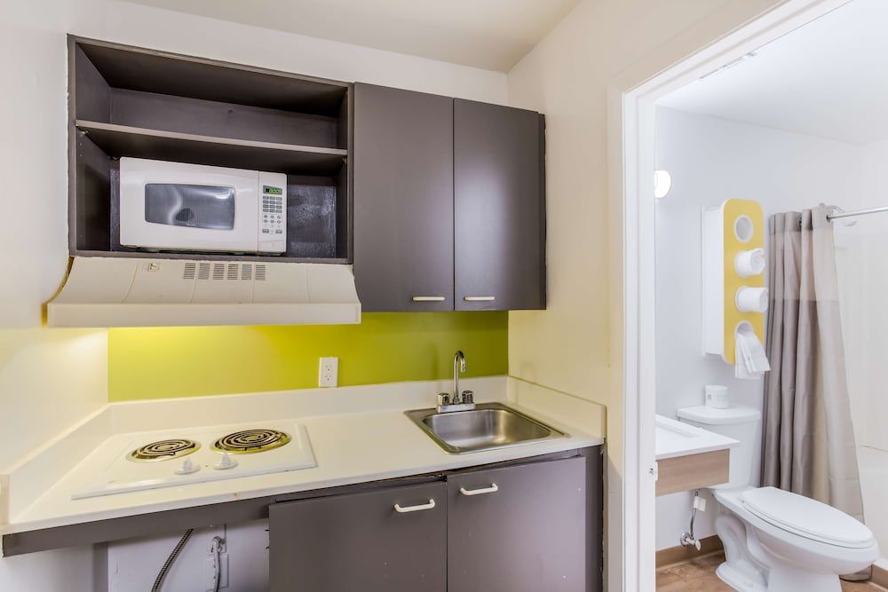 Deluxe Room, 2 Double Beds, Smoking, Kitchenette