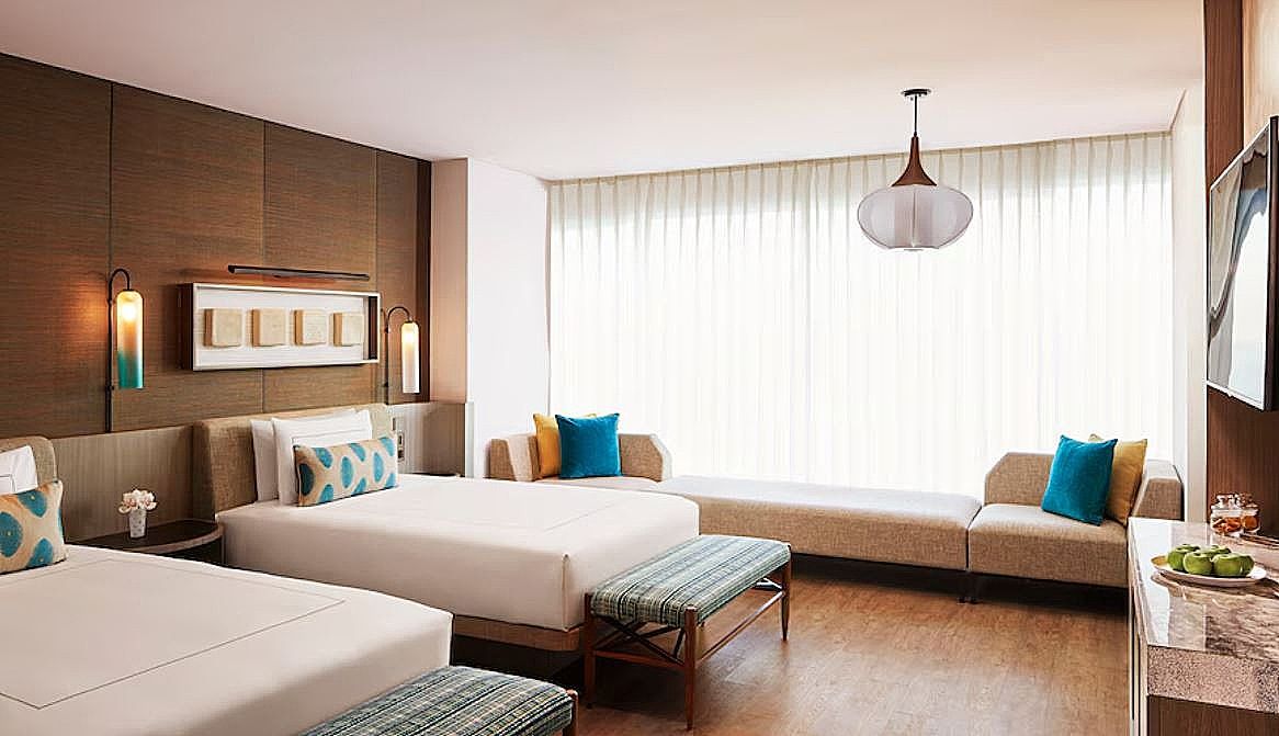 Luxury Room with Twin Bed