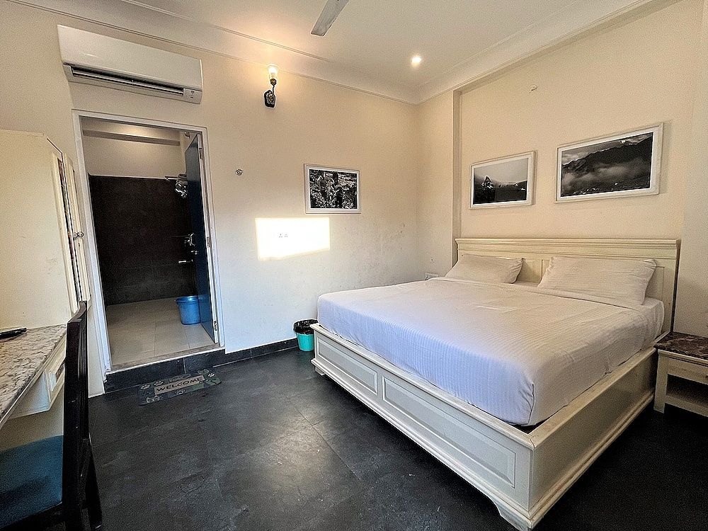 Rajputana Diaries Deluxe Room 4